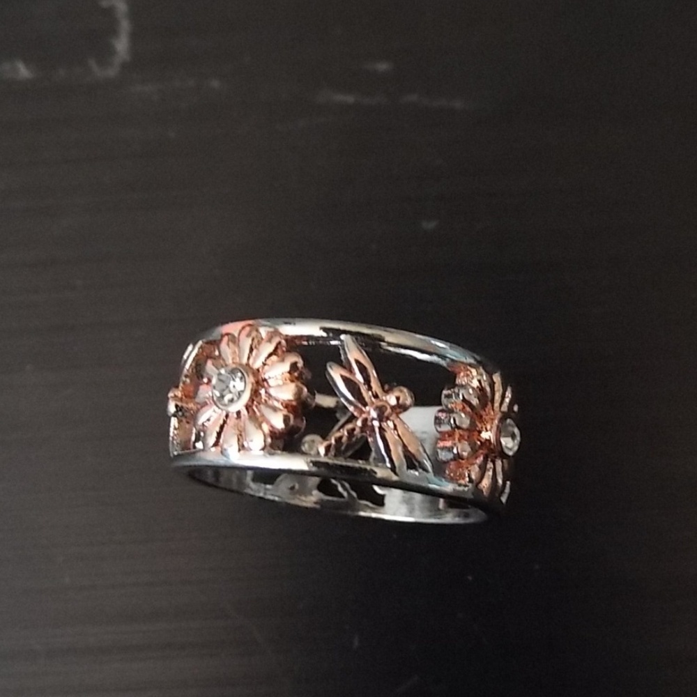 Silver rose gold band ring flower dragonfly